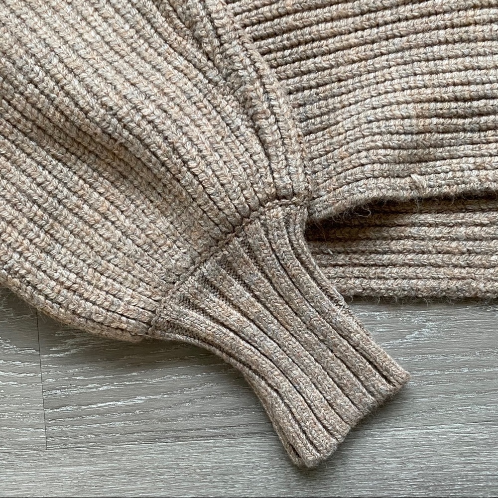 Zara Cropped Knit Sweater - Picture 13 of 15